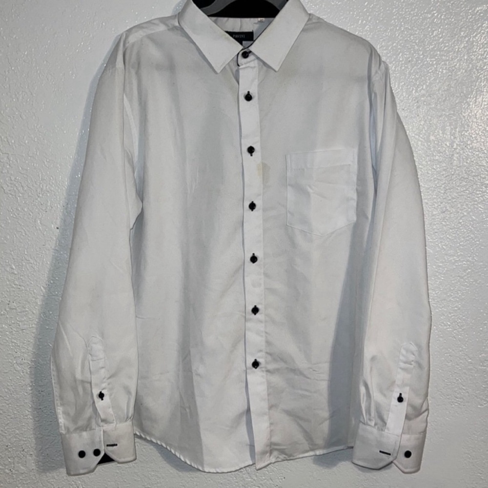 BUTTON UP DRESSING SHIRT